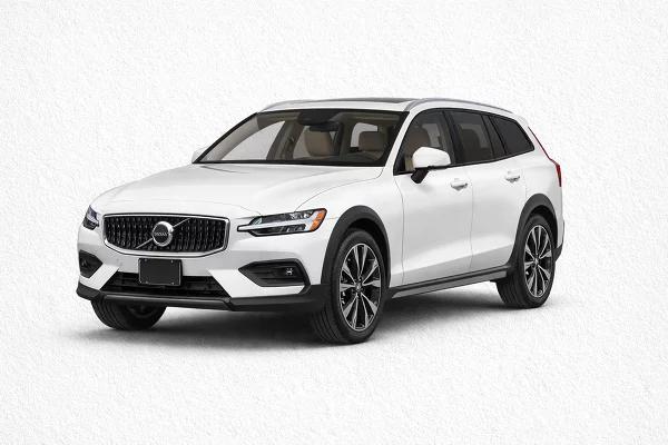 Used 2025 Volvo V60 Cross Country Image