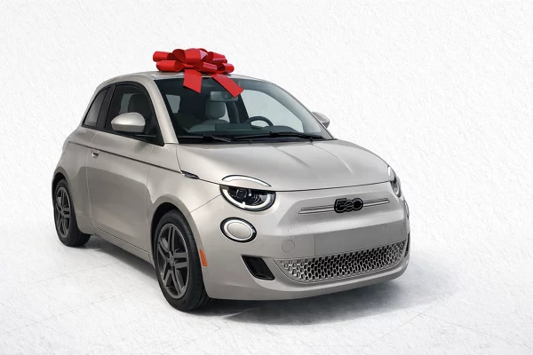 New 2025 FIAT 500e Image